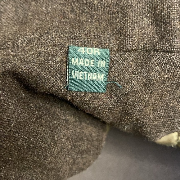 Lauren Ralph Lauren Men's Classic Tan Coat With Removable Quilted Lining - Picture 11 of 15